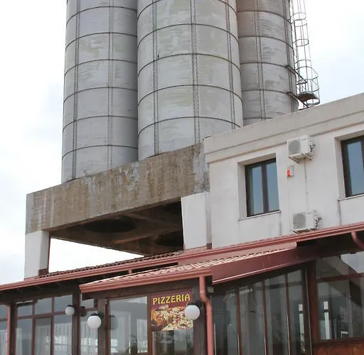 Alloggio per agriturismo Silos Agri San Severo